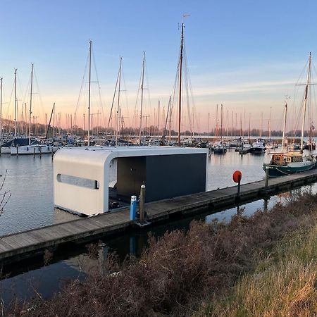 Villa Tinyfloat Andijk Esterno foto