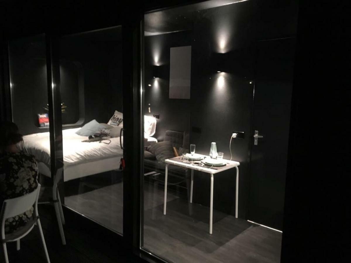 Villa Tinyfloat Andijk Esterno foto